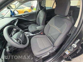 2026 Kia Niro LX – miniatura 6