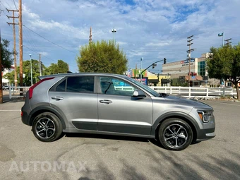 2026 Kia Niro LX - miniatura 4