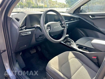 2026 Kia Niro LX - miniatura 8