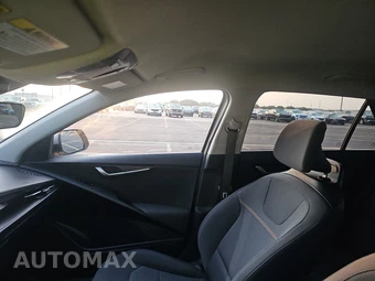 2026 Kia Niro LX - miniatura 17