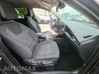 2026 Kia Niro LX – miniatura 18