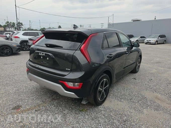 2026 Kia Niro LX – miniatura 3