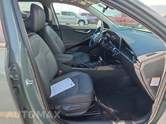 2026 Kia Niro SX - miniatura 8
