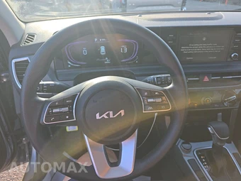 2026 Kia Seltos LX – miniatura 10