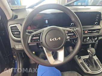 2026 Kia Seltos LX - miniatura 10