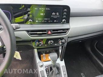 2026 Kia Seltos LX – miniatura 11