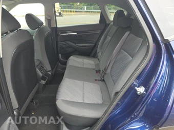 2026 Kia Seltos LX – miniatura 13