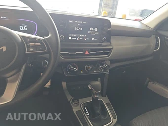2026 Kia Seltos LX - miniatura 11