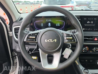 2026 Kia Seltos LX - miniatura 10