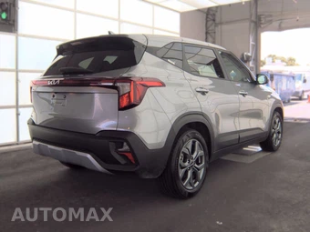 2026 Kia Seltos LX - miniatura 4