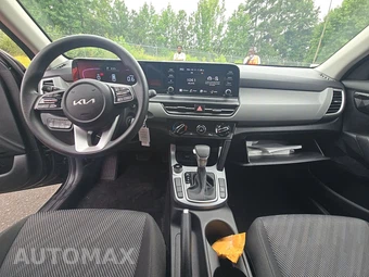 2026 Kia Seltos LX – miniatura 11