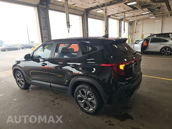2026 Kia Seltos LX – miniatura 6