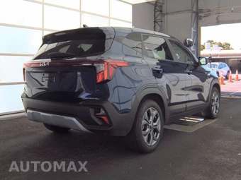 2026 Kia Seltos LX – miniatura 4