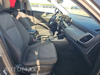 2026 Kia Seltos LX - miniatura 8