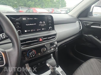 2026 Kia Seltos LX - miniatura 11