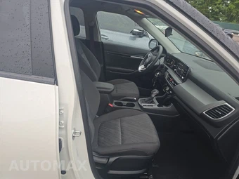 2026 Kia Seltos LX - miniatura 8