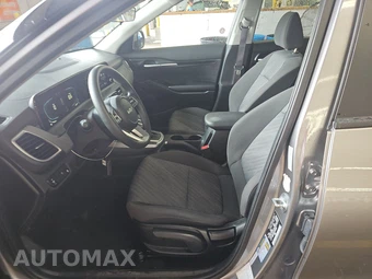2026 Kia Seltos LX – miniatura 7