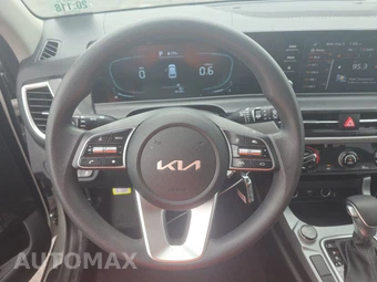 2026 Kia Seltos LX - miniatura 10