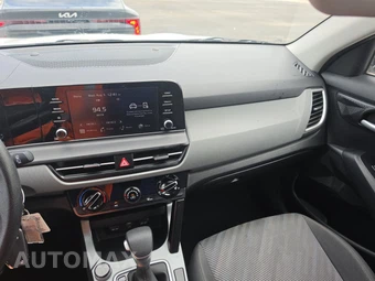 2026 Kia Seltos LX - miniatura 11