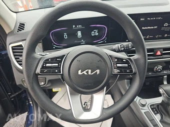 2026 Kia Seltos LX - miniatura 10