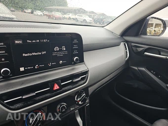 2026 Kia Seltos LX - miniatura 11