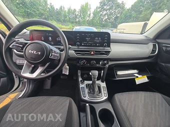 2026 Kia Seltos LX – miniatura 11