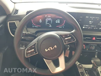 2026 Kia Seltos LX - miniatura 10