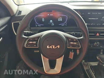 2026 Kia Seltos LX - miniatura 10