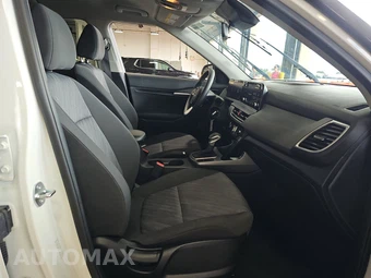 2026 Kia Seltos LX - miniatura 8
