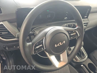2026 Kia Seltos LX – miniatura 10