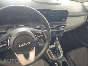 2026 Kia Seltos LX – miniatura 11