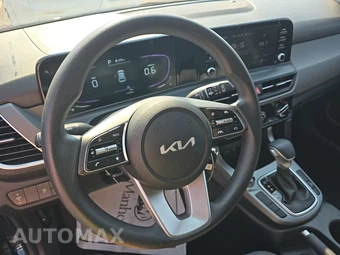 2026 Kia Seltos LX - miniatura 10