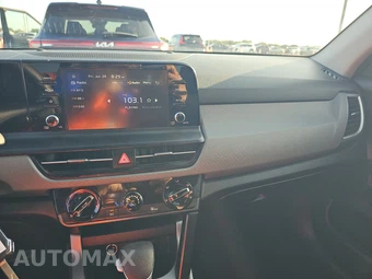 2026 Kia Seltos LX - miniatura 11