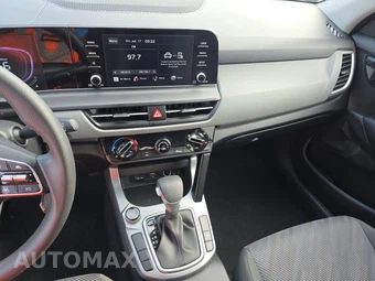 2026 Kia Seltos LX - miniatura 11