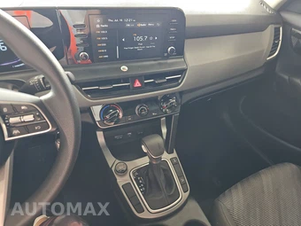 2026 Kia Seltos LX – miniatura 11