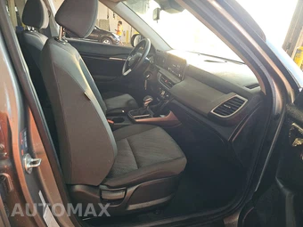 2026 Kia Seltos LX - miniatura 8