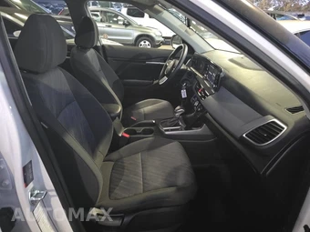 2026 Kia Seltos LX - miniatura 8