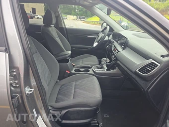 2026 Kia Seltos LX – miniatura 8