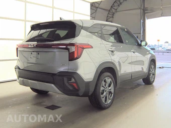 2026 Kia Seltos LX – miniatura 4