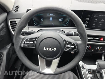 2026 Kia Seltos LX - miniatura 10
