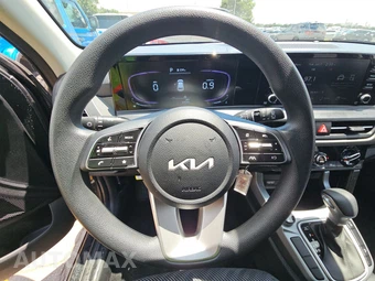 2026 Kia Seltos LX - miniatura 10