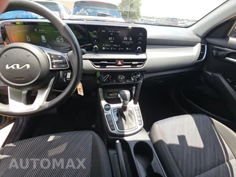 2026 Kia Seltos LX - miniatura 11