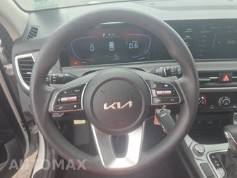 2026 Kia Seltos LX - miniatura 10