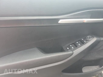 2026 Kia Seltos LX - miniatura 9