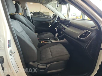 2026 Kia Seltos LX - miniatura 8
