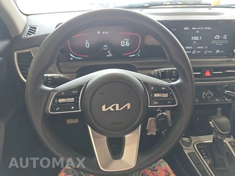 2026 Kia Seltos LX - miniatura 10