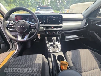 2026 Kia Seltos LX - miniatura 11