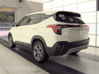 2026 Kia Seltos LX - miniatura 6