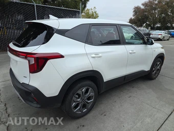 2026 Kia Seltos LX – miniatura 4