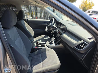 2026 Kia Seltos LX - miniatura 8